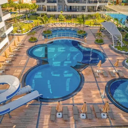 ,ultra Luxury In The Heart Of The Апартаменти Аланія